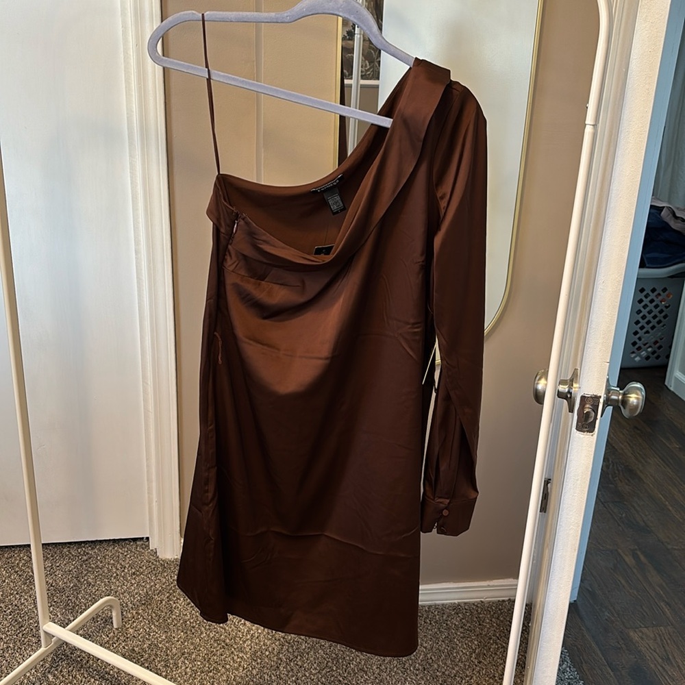 NWT Express Brown Satin One Sleeve Dress with Removable Belt